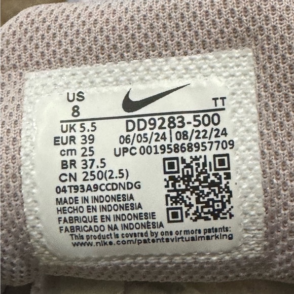 Nike Flex Experience Run 11 Next Nature Women’s Sneakers (Size 8) - Picture 7 of 7